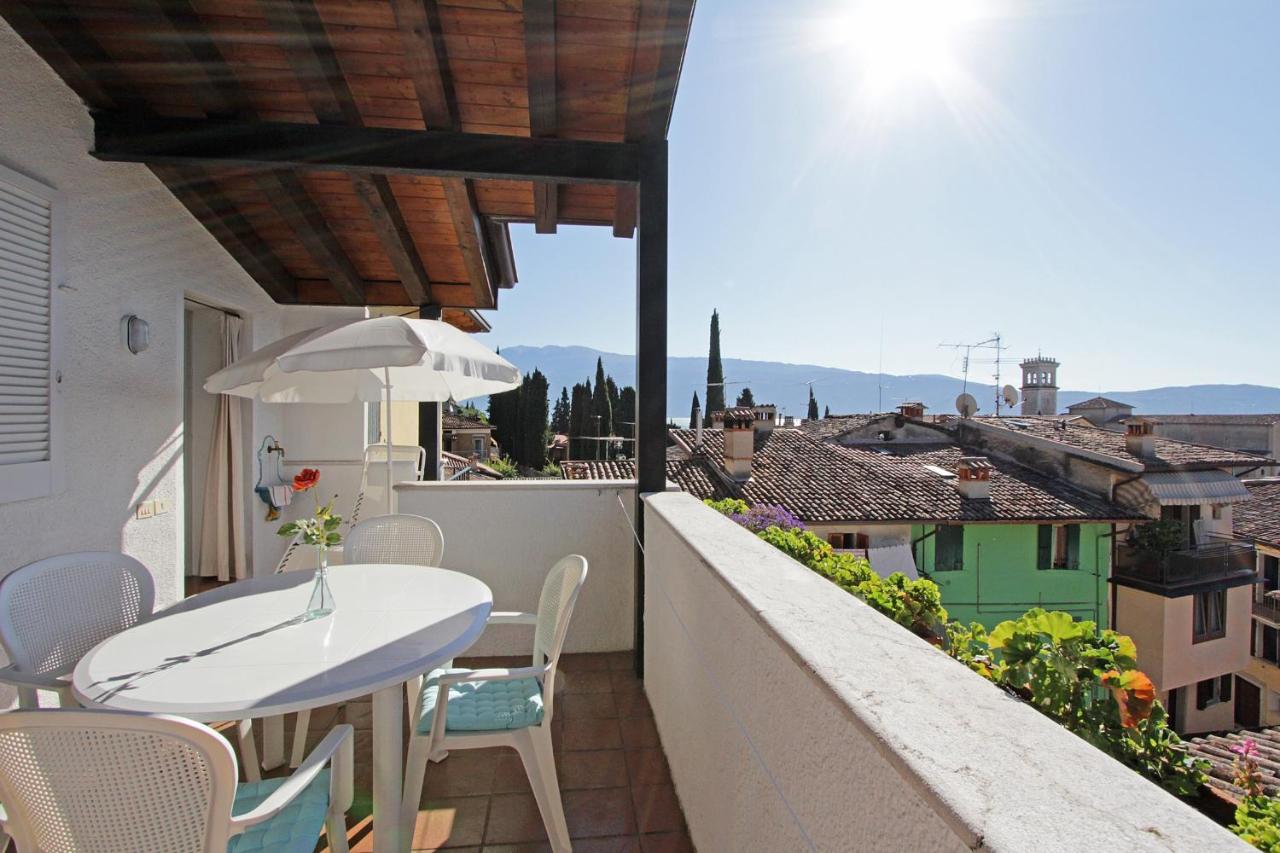 Casa Marsilva - Holiday Apartment With Roof Terrace, Near The Lake Toscolano Maderno Eksteriør bilde