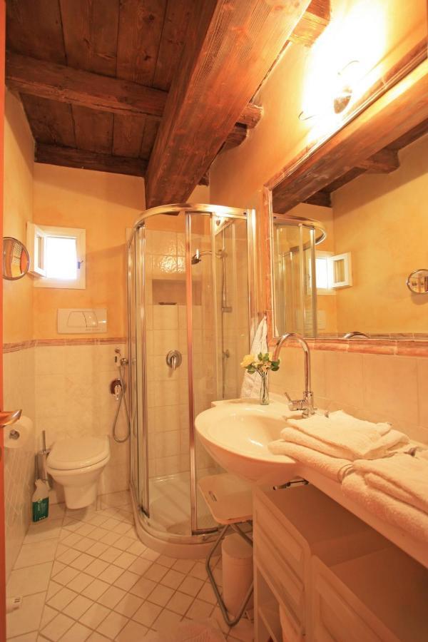 Casa Marsilva - Holiday Apartment With Roof Terrace, Near The Lake Toscolano Maderno Eksteriør bilde