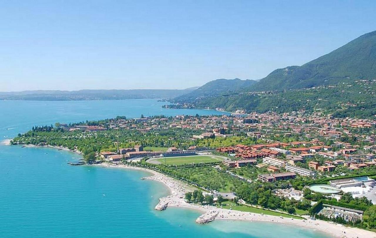 Casa Marsilva - Holiday Apartment With Roof Terrace, Near The Lake Toscolano Maderno Eksteriør bilde